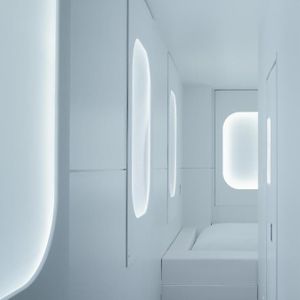 Non Smoking Deluxe King Room Float